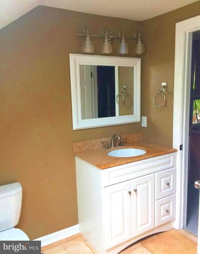 Building Photo - 21 Elizabeth St