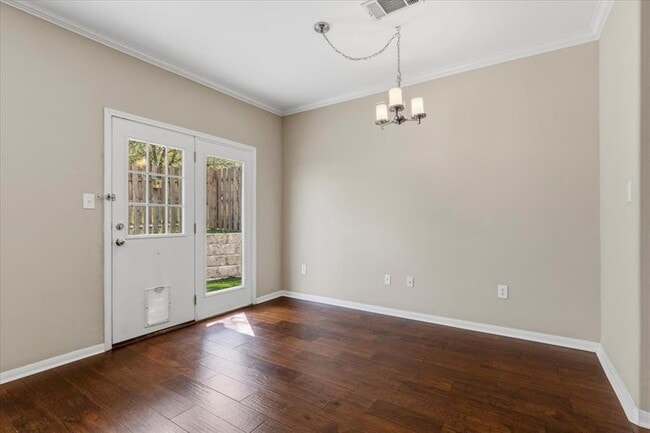 Building Photo - 3300 Forest Creek Dr