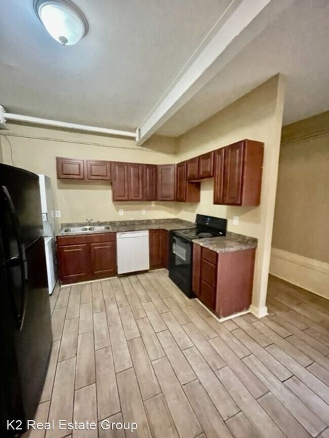 Building Photo - 2 br, 1 bath House - 929 McAlway Rd Apt B