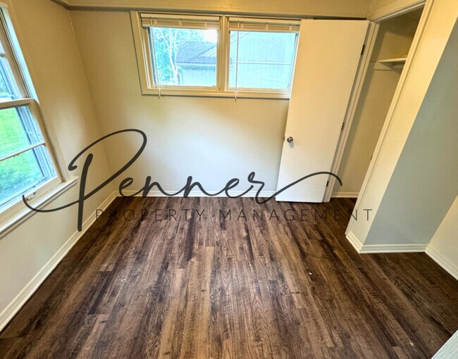 Foto del edificio - 11217 Applewood Dr
