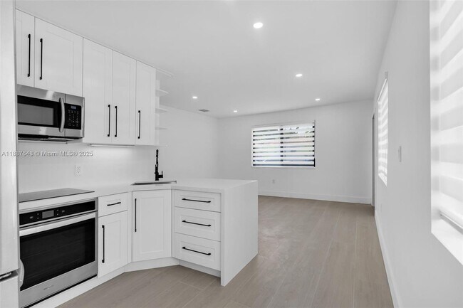 Foto del edificio - 1293 SW 22nd Ave