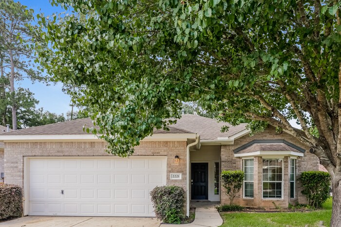 Foto principal - 2221 Nicholas Crossing