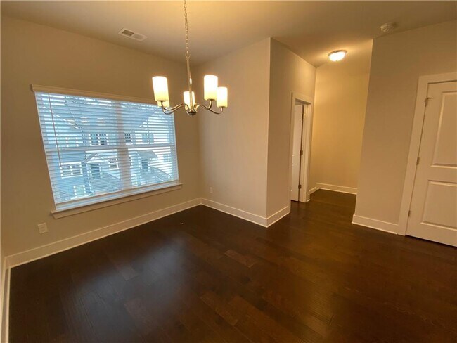 Building Photo - 3779 Oxford Cir