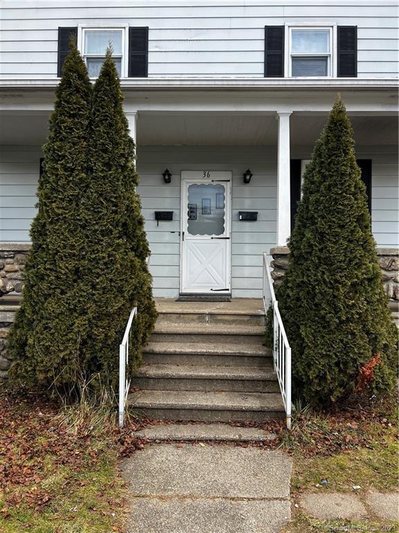 36 Earle Ave, Watertown, CT 06779 Room for Rent in Watertown, CT