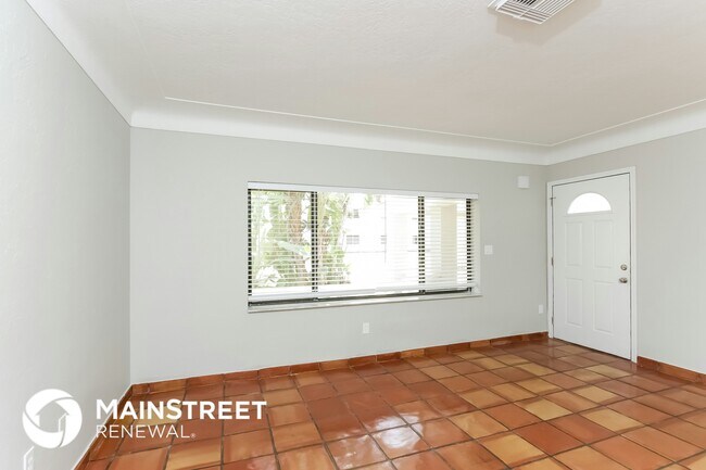 Foto del edificio - 2035 Goldenrod St