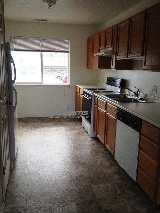 Foto del edificio - 375 Cedar St