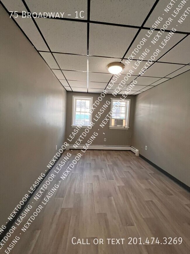 Building Photo - 75 Broadway-1C