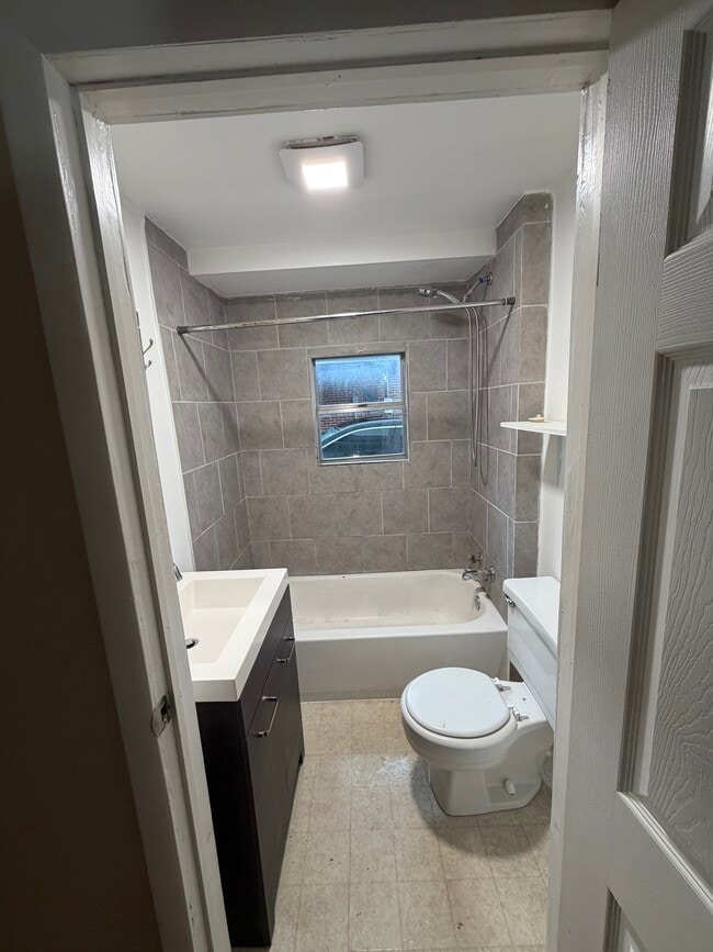 Photo - 1008 Hunters Meadow Ln House