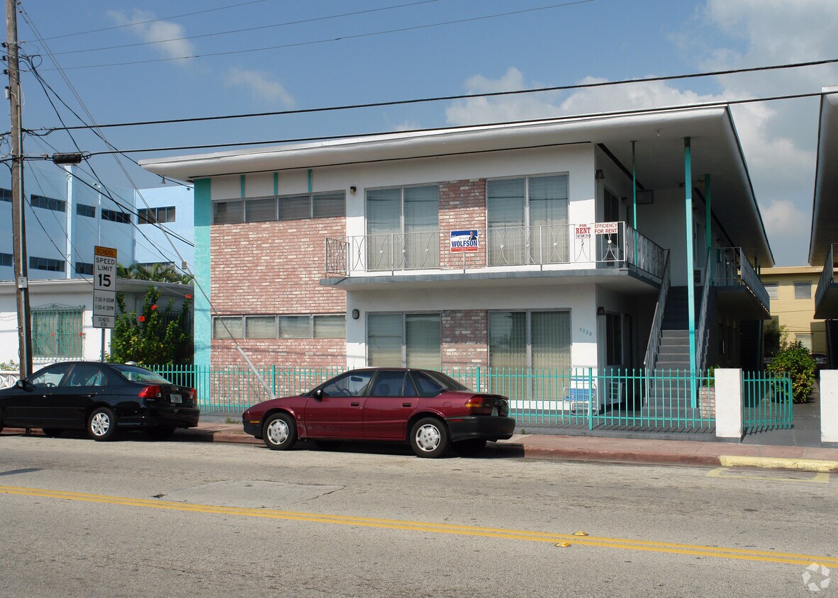 7730 - 7740 Dickens Ave - 7730-7740 Dickens Ave