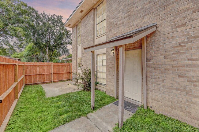 Foto del edificio - 1914 Avenue B