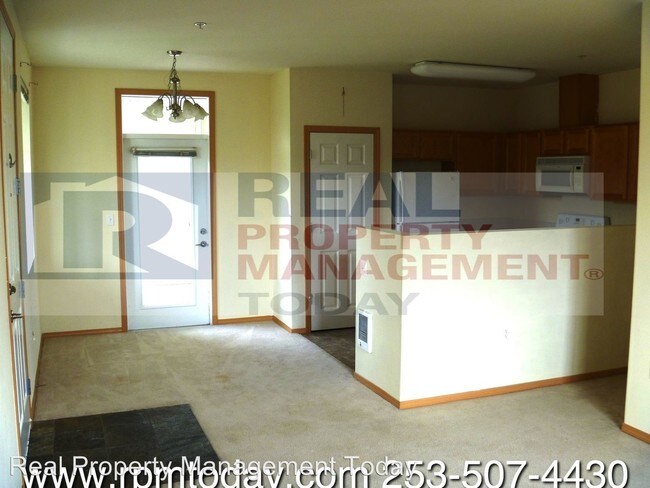Building Photo - 3 br, 2 bath House - 10003 186th St E #224