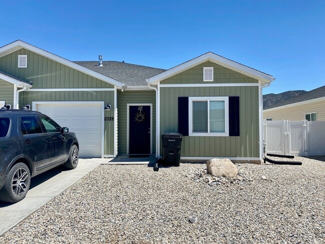 Building Photo - 2328 N 550 W