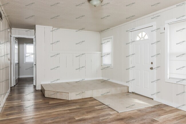 Foto del edificio - 4511 Ashby Rd