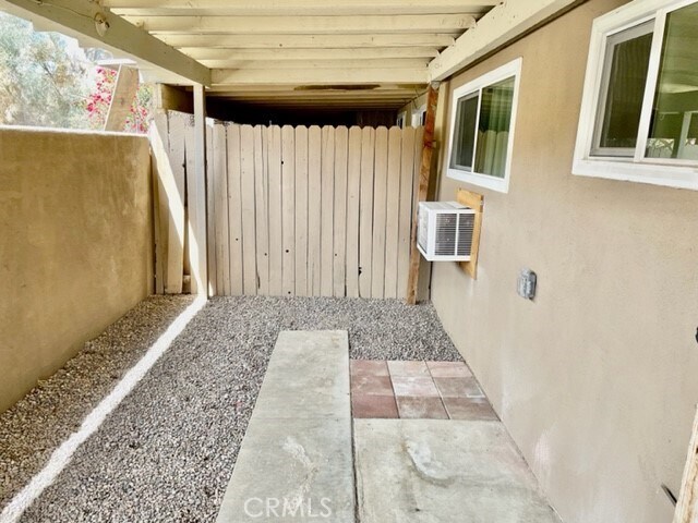 Building Photo - 37067 Bankside Dr