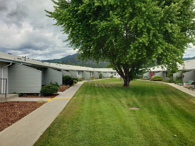 Foto del edificio - 401 S 5th St E