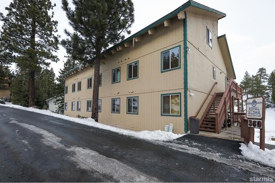 360 Galaxy Ln Apartments in Stateline, NV