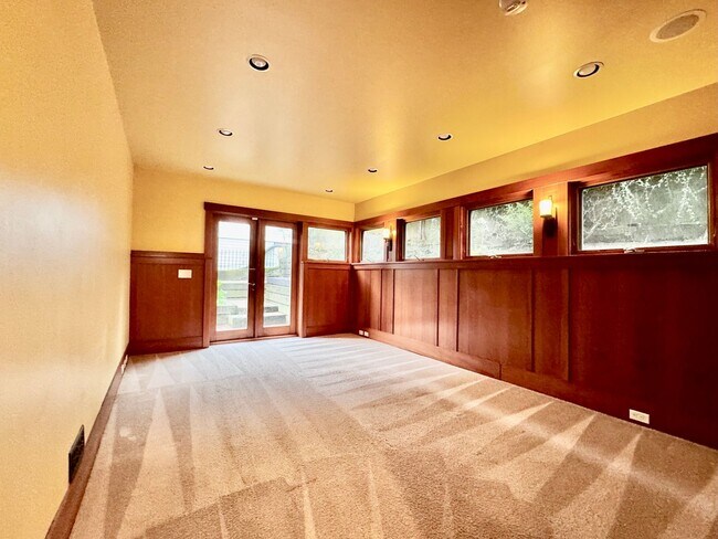 Foto del edificio - Queen Anne Home