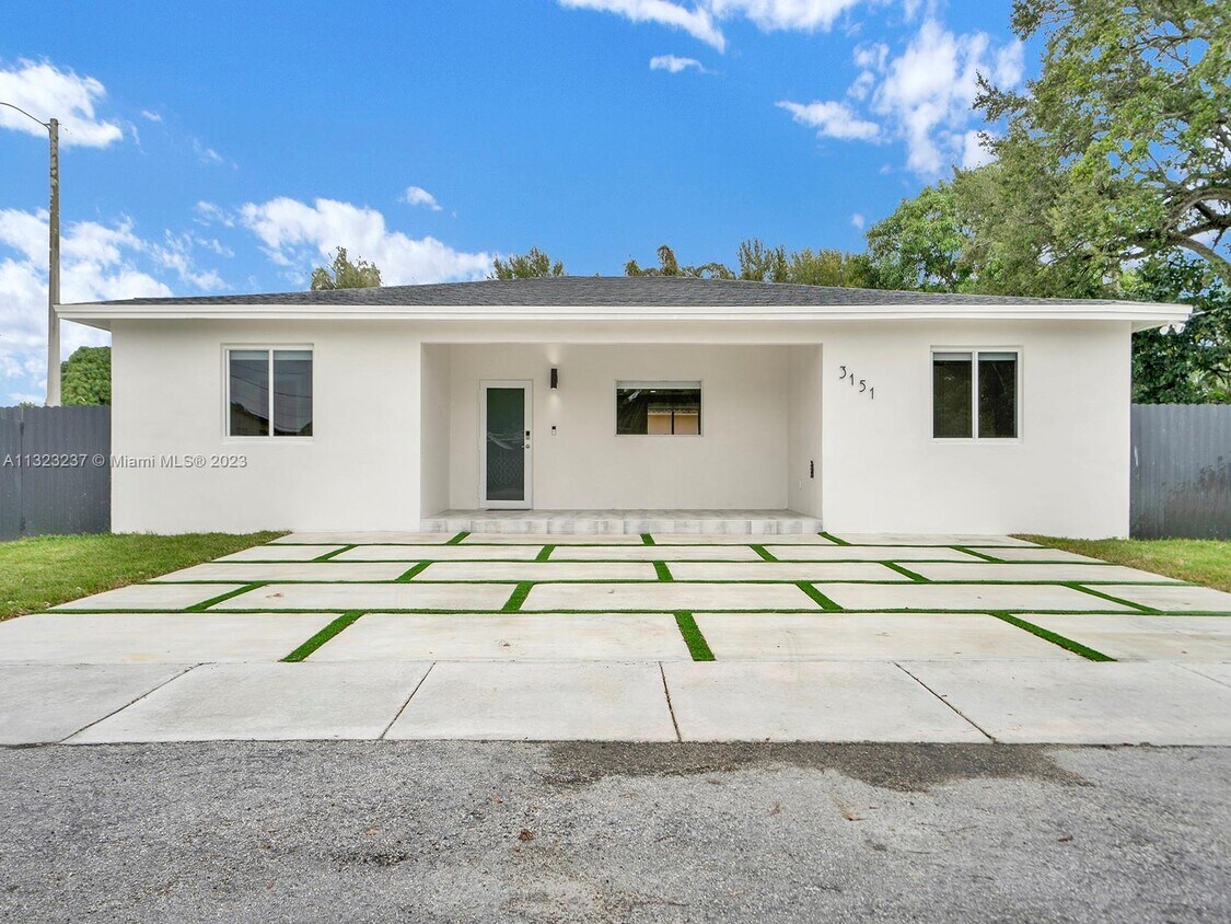 3151 NW 14th St, Miami, FL 33125 House Rental in Miami, FL