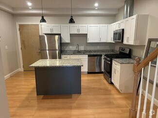 Building Photo - 816 Brayton Point Rd