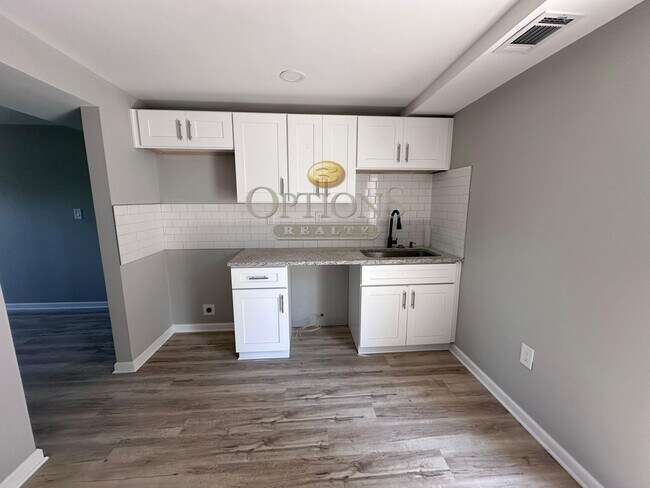 Foto del edificio - 605 Paines Ave NW