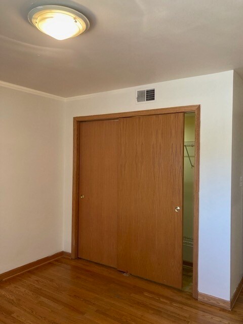 Building Photo - 4923 N Harlem Ave