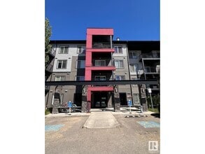 Building Photo - 5515 7 Ave SW