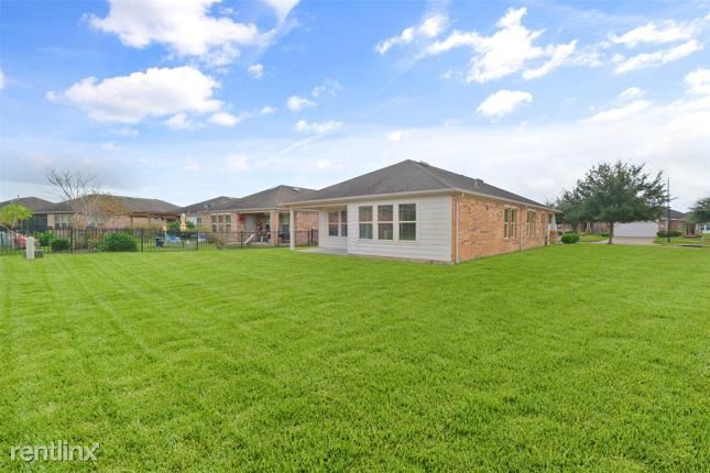 Building Photo - 3 br, 2 bath House - 3703 Saddlebag Way