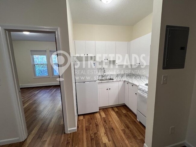 Foto del edificio - 1 bedroom in Boston MA 02130
