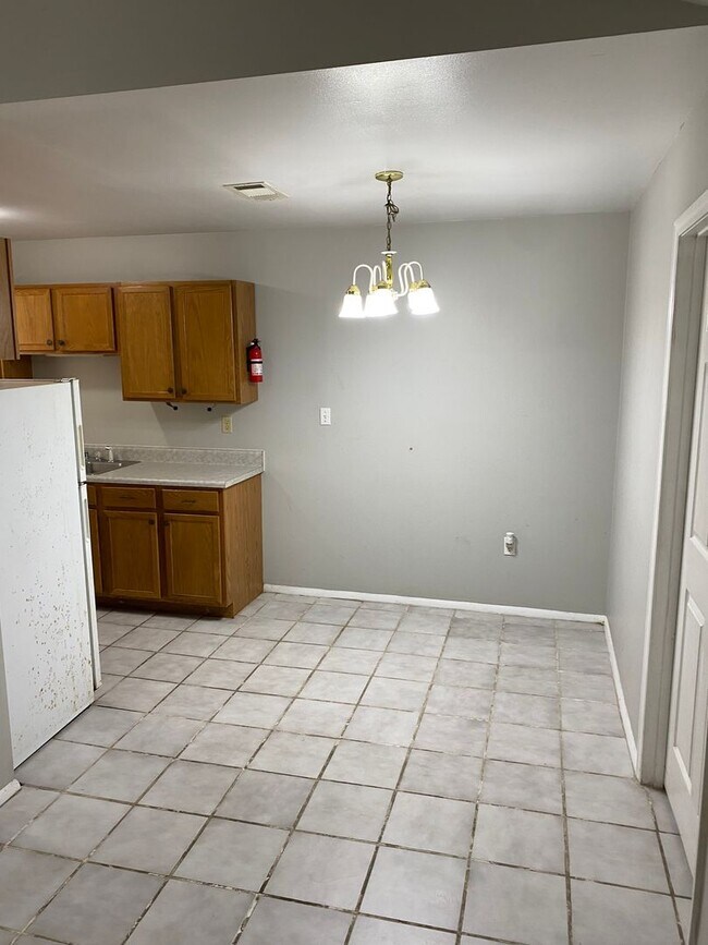 Building Photo - 50045 Kevin Drive