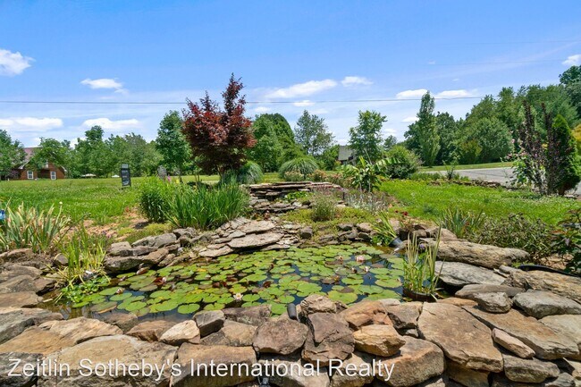 Foto del edificio - 3 br, 2 bath House - 1042 Fort Hill