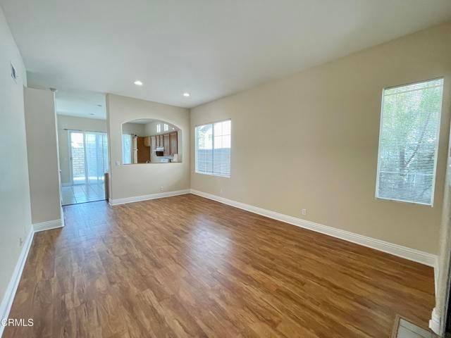 Building Photo - 425 Calle Mirasol