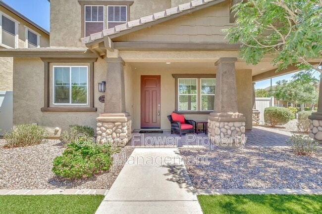 Building Photo - 2734 S Santa Rita