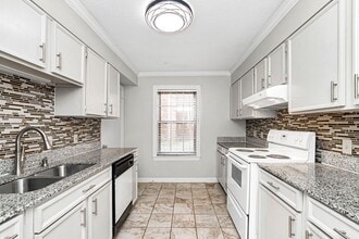 Building Photo - 1701 Lobdell Ave