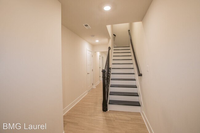 Foto del edificio - 4 br, 3.5 bath House - 7751 Steatite Ln
