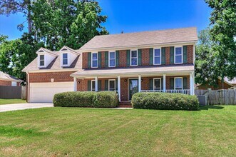 Building Photo - 1318 Maple Leaf Ct