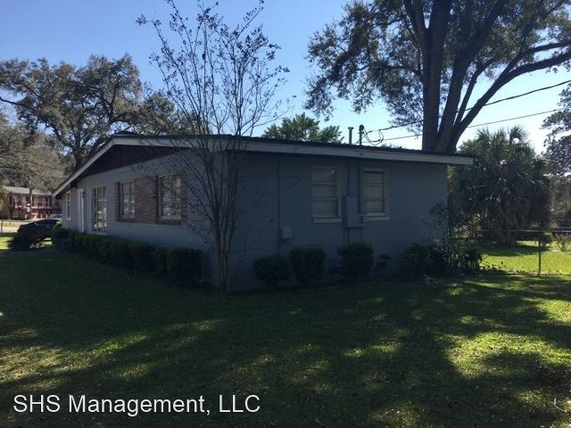 Building Photo - 5 br, 3 bath House - 1901 Crabapple Dr.