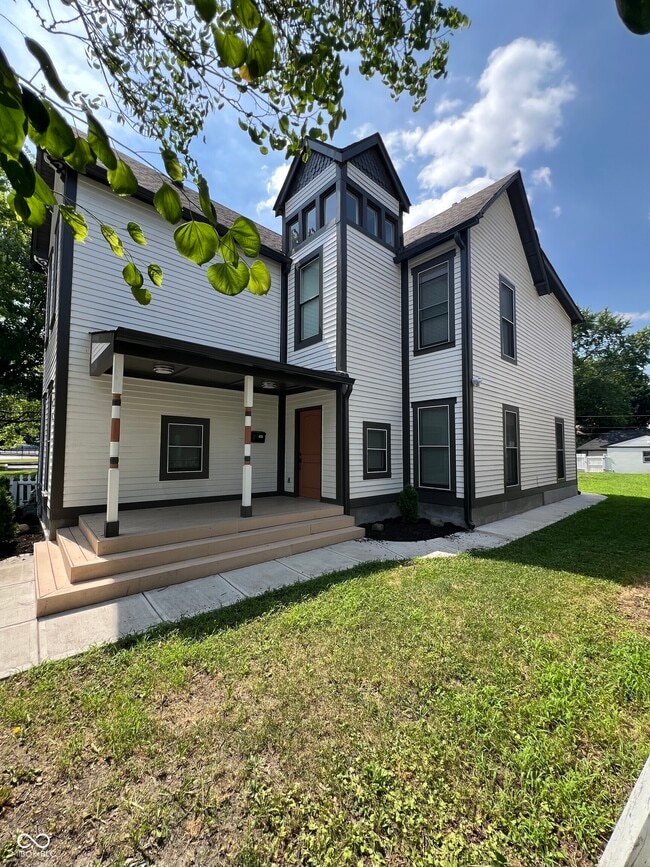 Building Photo - 953 English Ave