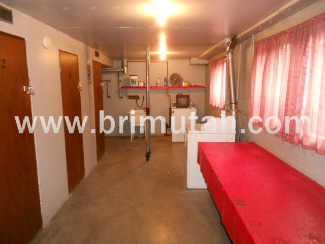 Building Photo - 160 W 300 N