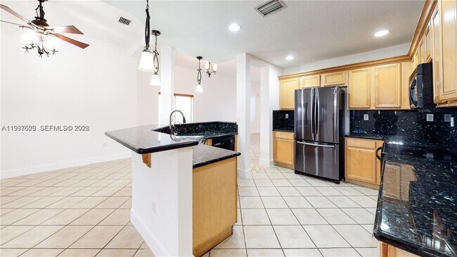 Foto del edificio - 10873 NW 53rd Ln