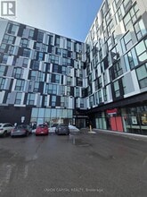 Building Photo - 1900 Simcoe St N