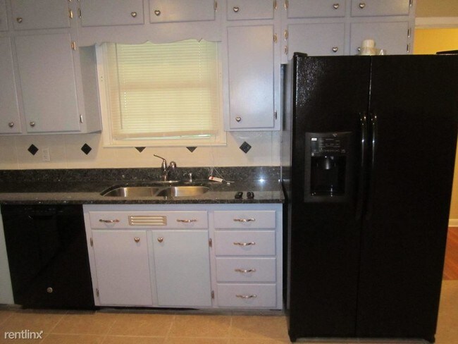Foto del edificio - 1016 Timber Ln