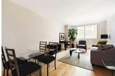 Building Photo - 60 W 66th St