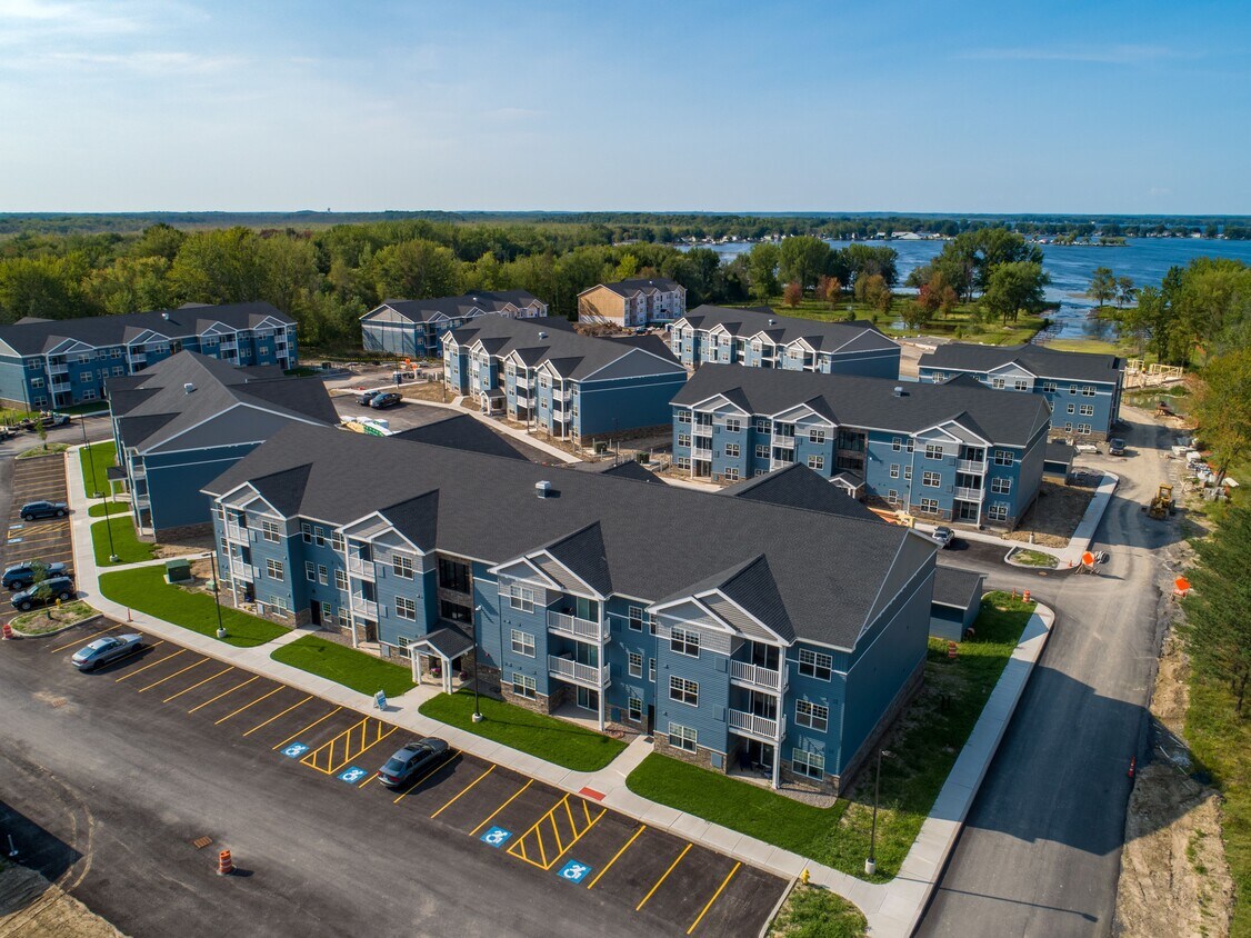 LoSo Lakeside Apartments Apartments in Cicero, NY