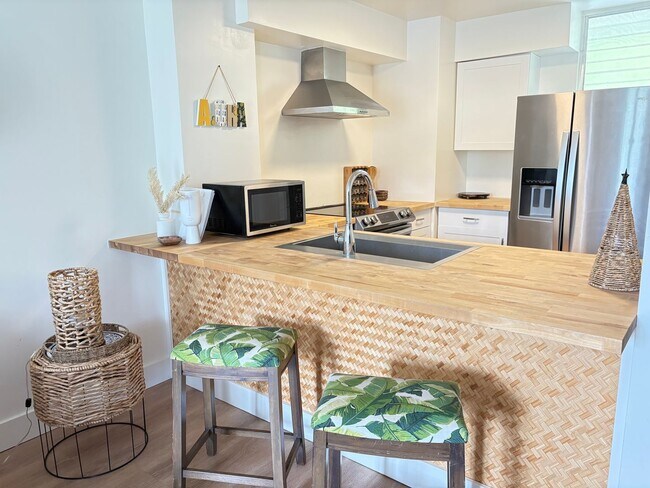 Foto del edificio - One Bedroom Makaha Valley Towers