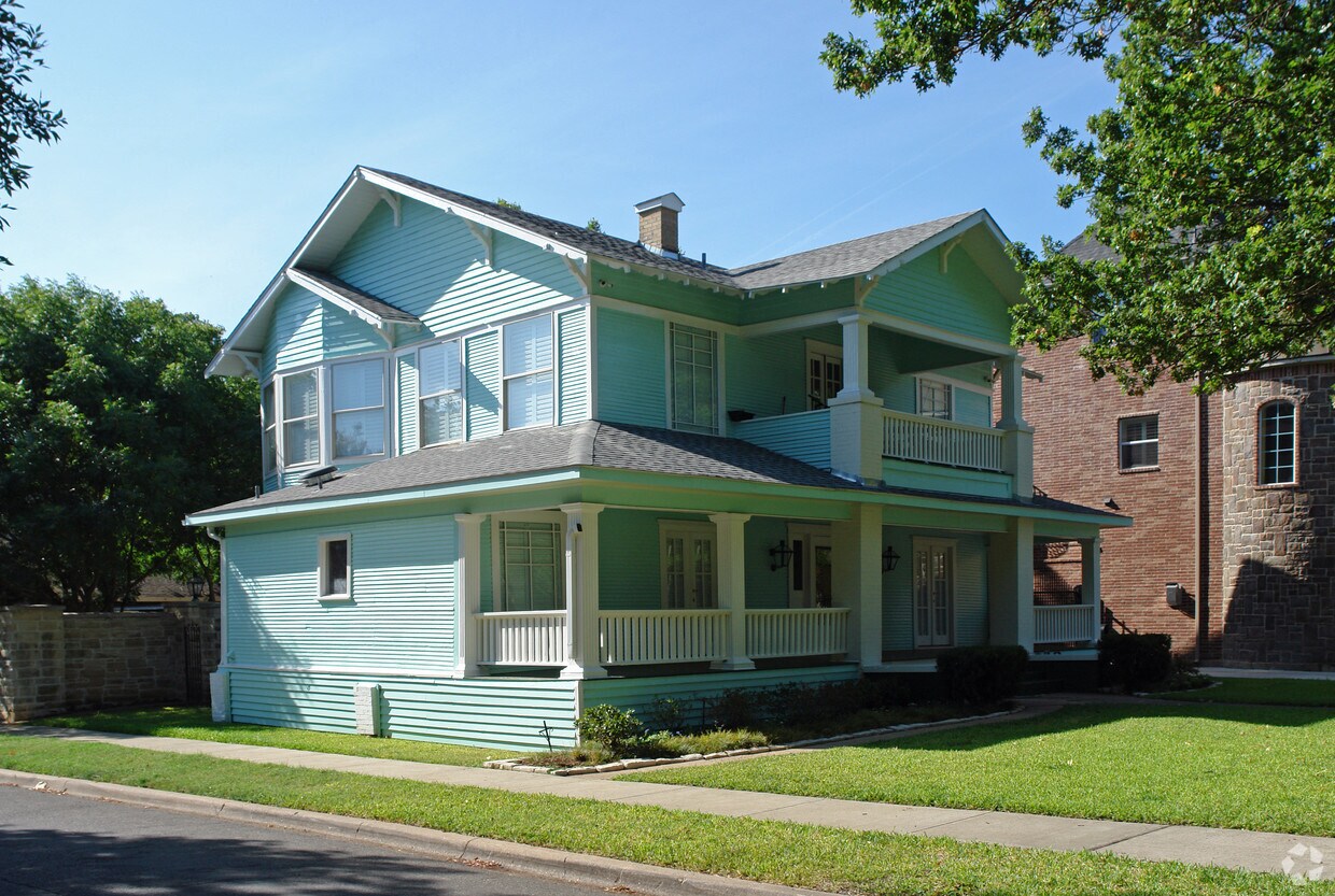 Foto principal - 4346 Cole Ave