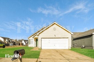 Building Photo - 4820 Royal Run Dr