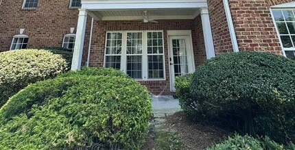 Building Photo - 14817 Santa Lucia Dr