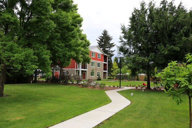 Foto del edificio - 1130 Golf Club Rd SE