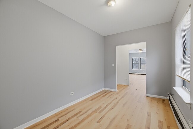 Foto del edificio - 235 S Lotus Ave