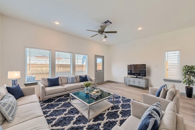 Foto del edificio - 33146 Willow Hts Ln